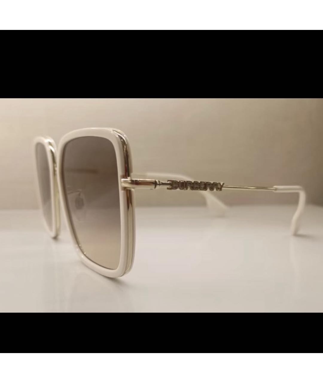 BURBERRY Белые солнцезащитные очки, фото 3