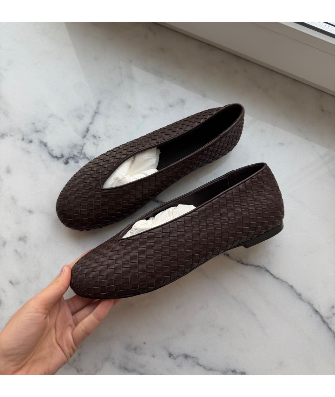 BOTTEGA VENETA Коричневые кожаные балетки, фото 7