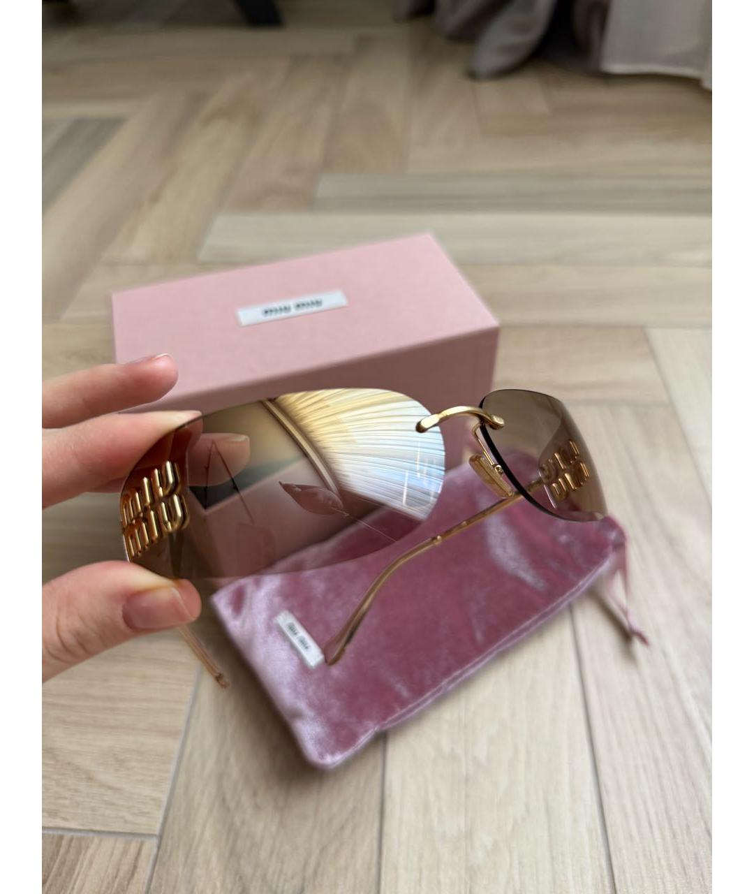 MIU MIU Коричневые металлические солнцезащитные очки, фото 3