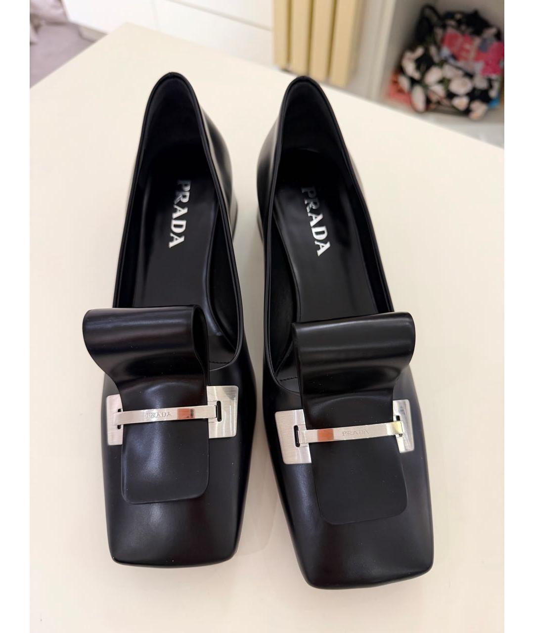 PRADA Черные кожаные туфли, фото 3