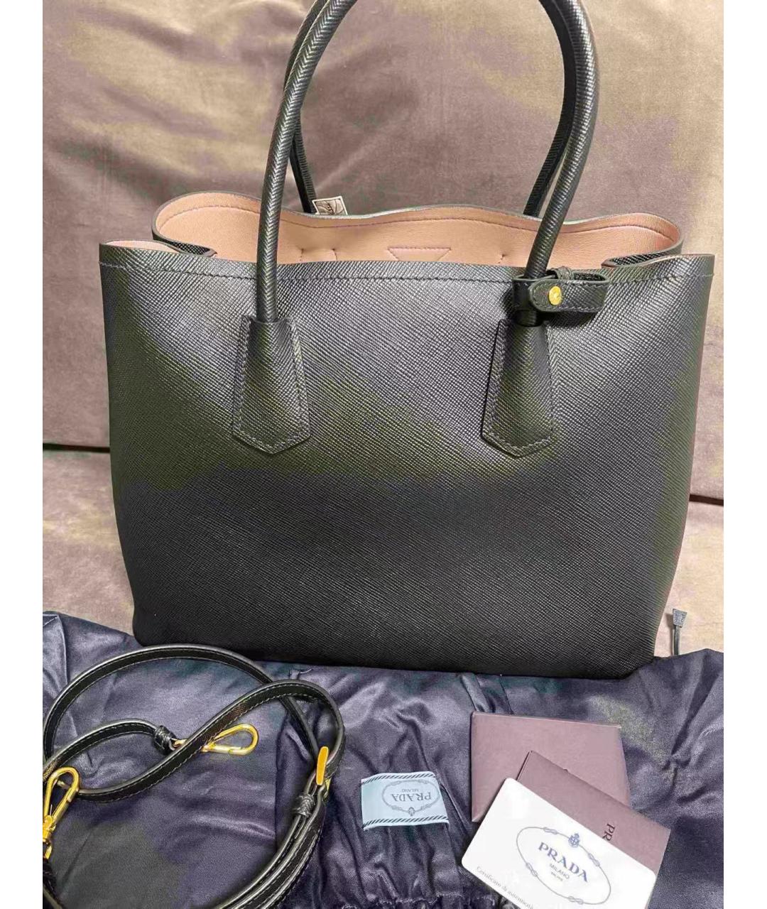 PRADA Черная кожаная сумка через плечо, фото 4