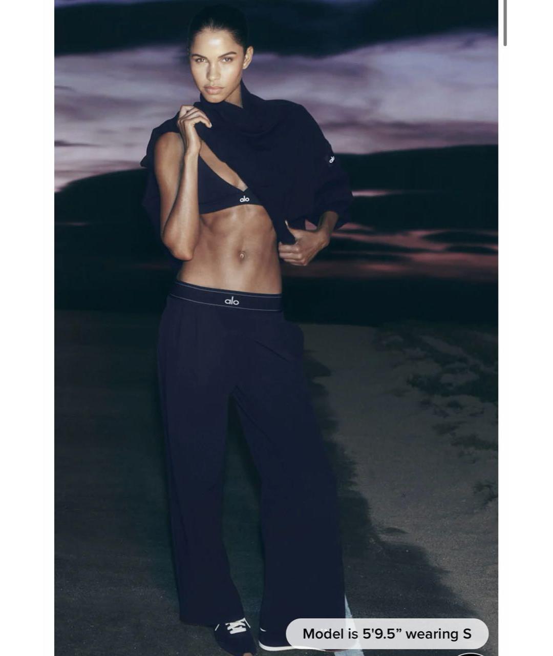 ALO YOGA Темно-синие спортивные брюки и шорты, фото 3