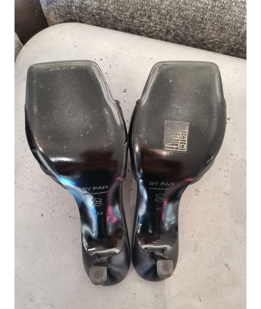 BY FAR Черные кожаные мюли, фото 7