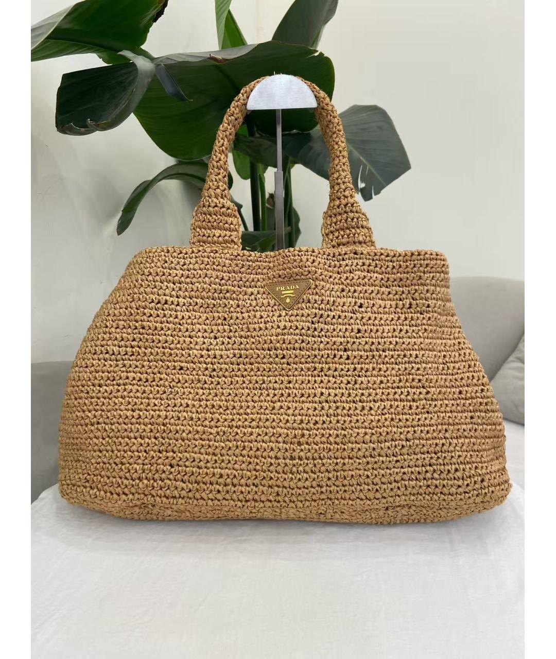 PRADA Бежевая пелетеная сумка тоут, фото 6