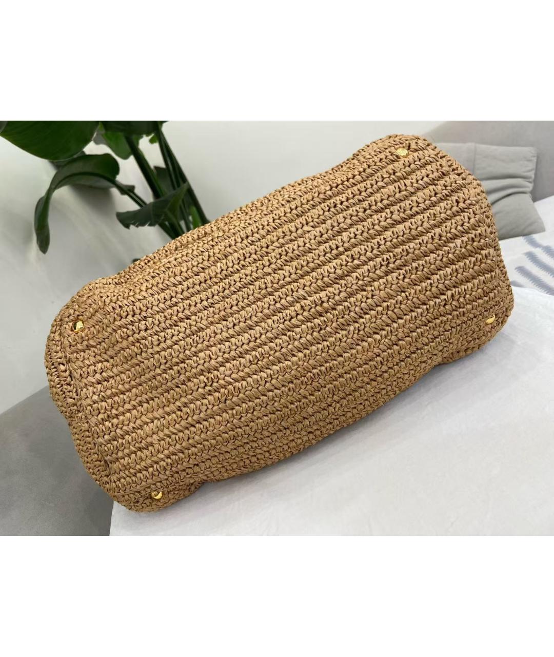 PRADA Бежевая пелетеная сумка тоут, фото 4