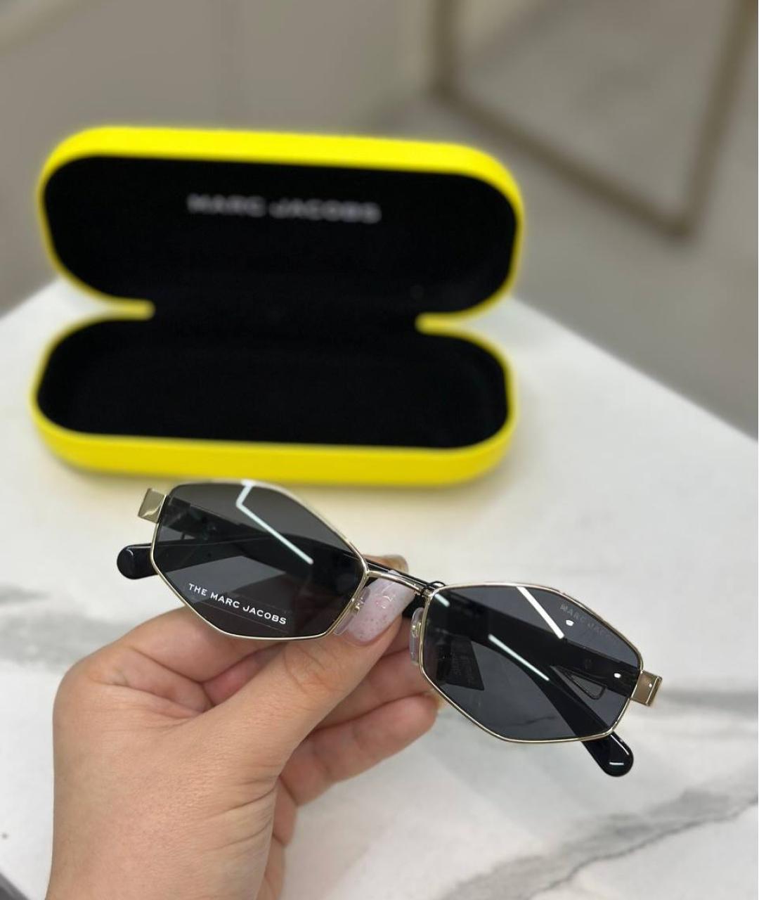 MARC JACOBS Черные пластиковые солнцезащитные очки, фото 6