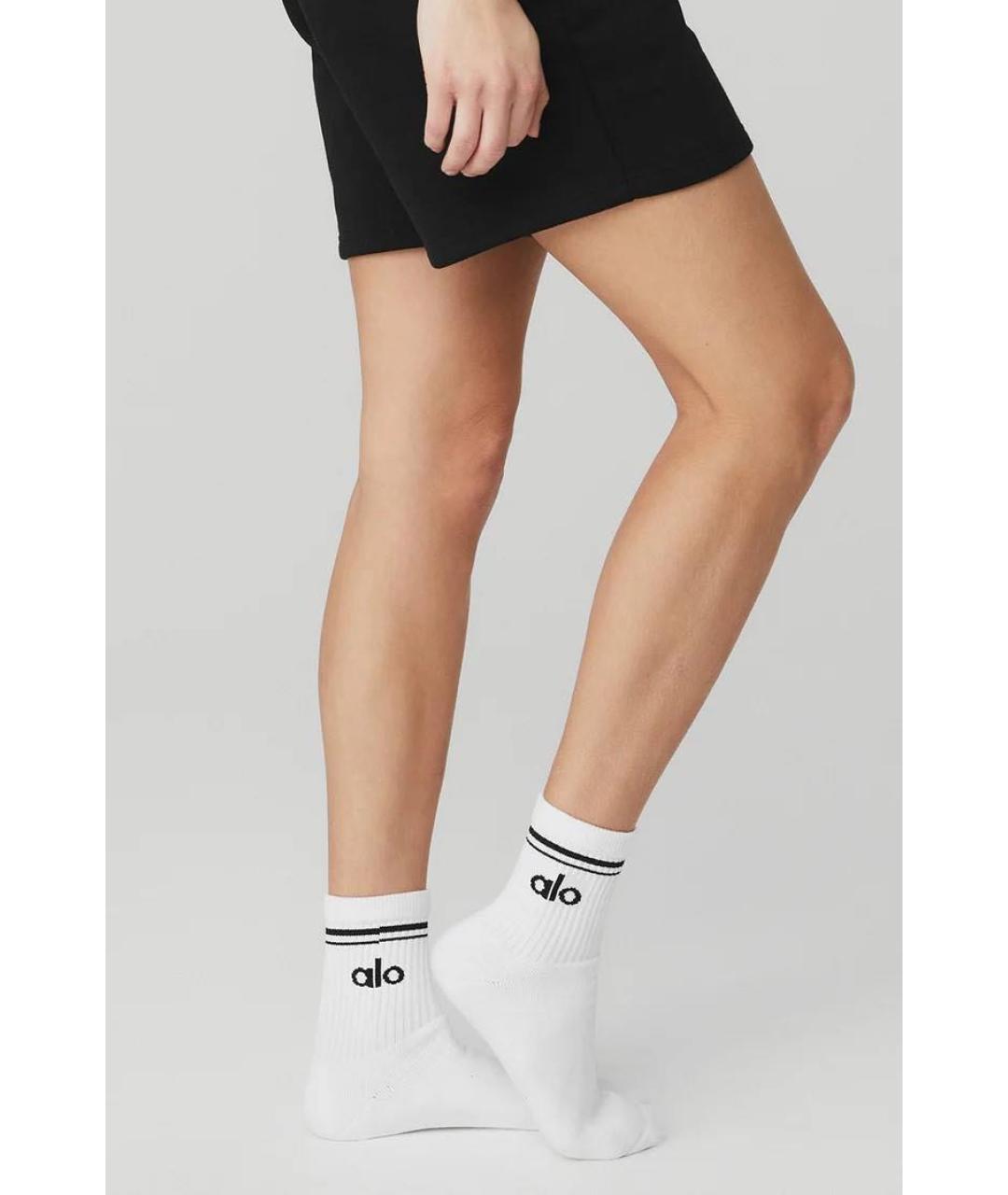 ALO YOGA Белые носки, чулки и колготы, фото 2
