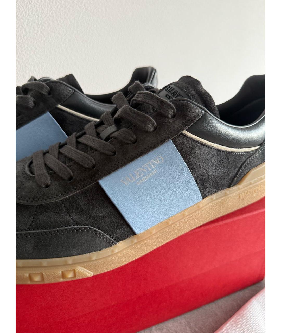 VALENTINO Темно-синие кожаные низкие кроссовки / кеды, фото 7