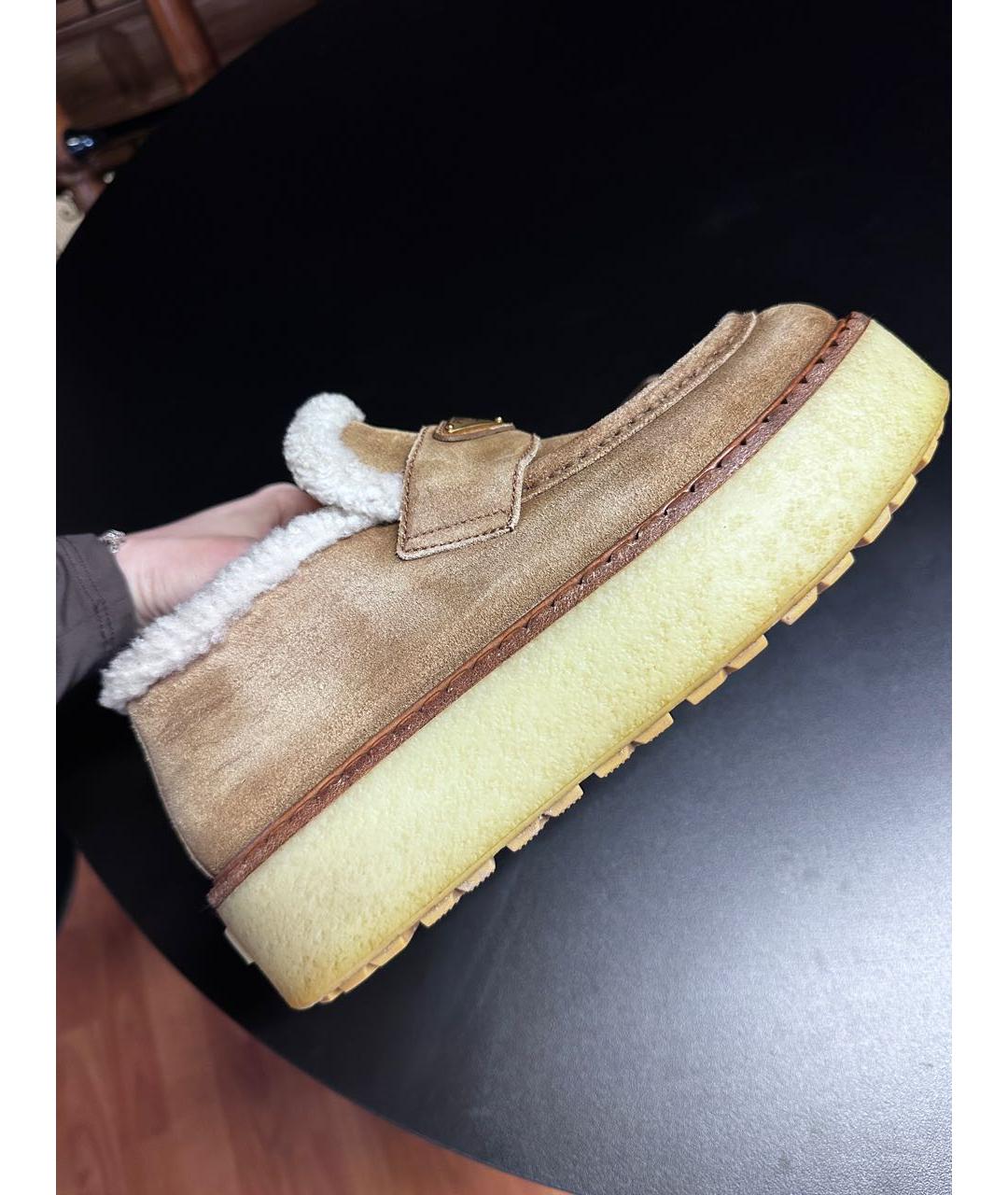 PRADA Бежевые замшевые лоферы, фото 8