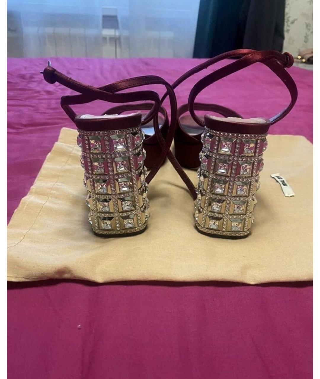 MIU MIU Бордовые кожаные босоножки, фото 3