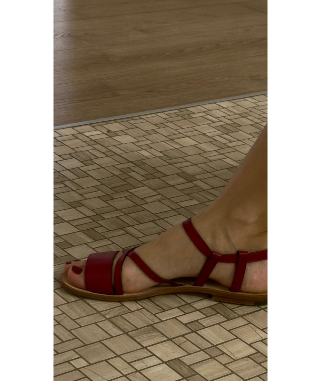 MANOLO BLAHNIK Бордовые кожаные сандалии, фото 6