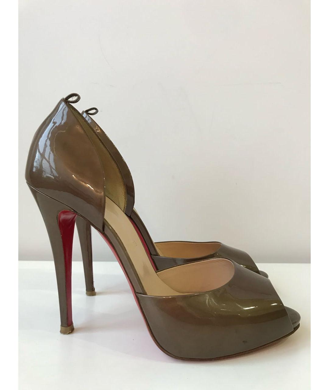 CHRISTIAN LOUBOUTIN Коричневые босоножки из лакированной кожи, фото 9
