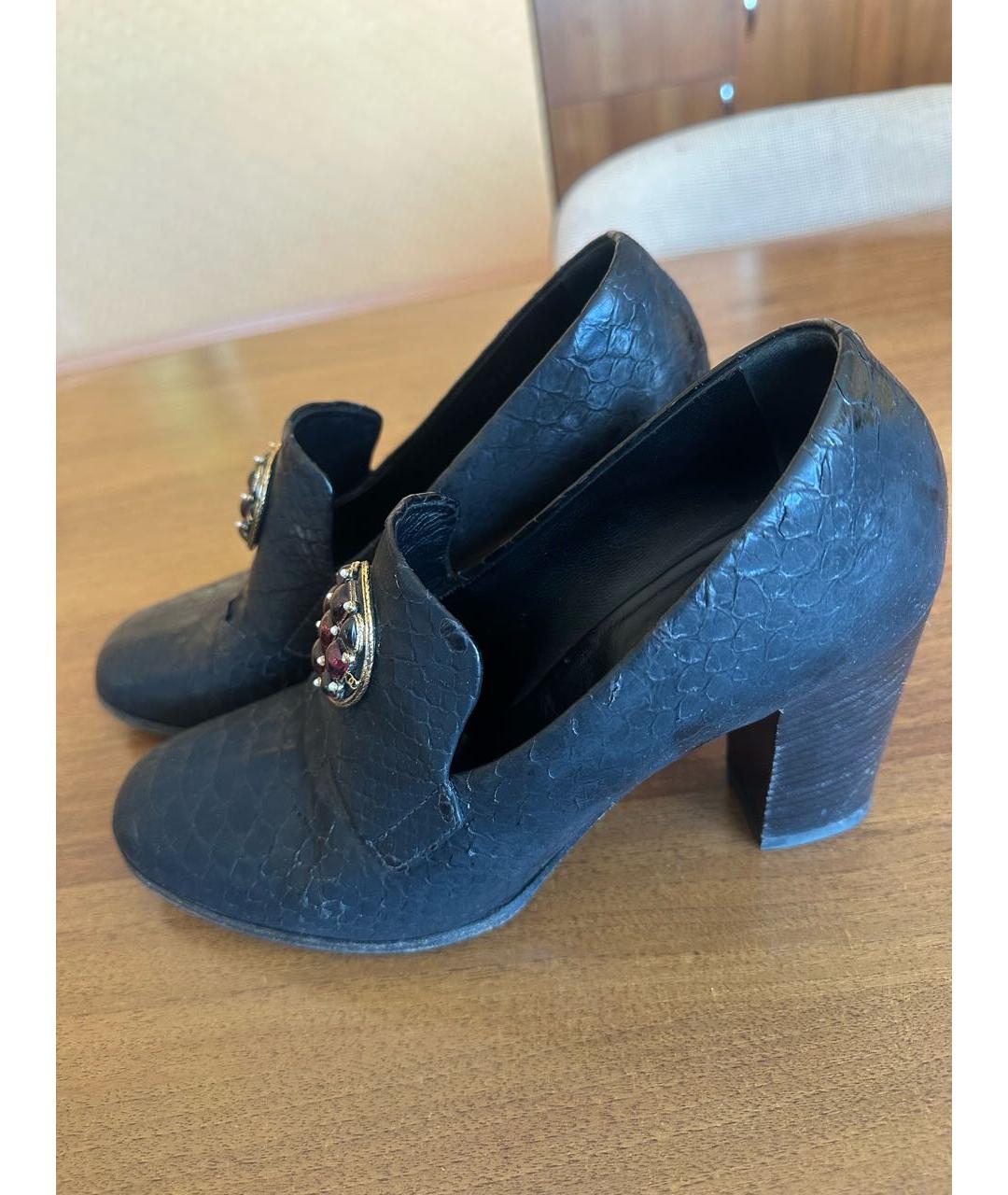 CHANEL Черные туфли из экзотической кожи, фото 5