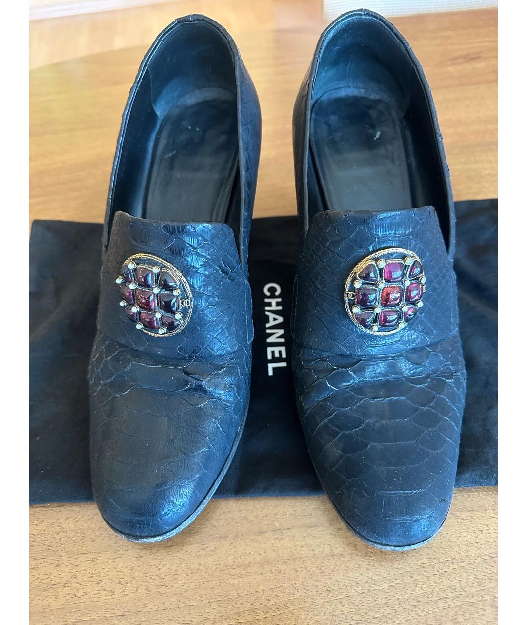CHANEL Черные туфли из экзотической кожи, фото 2