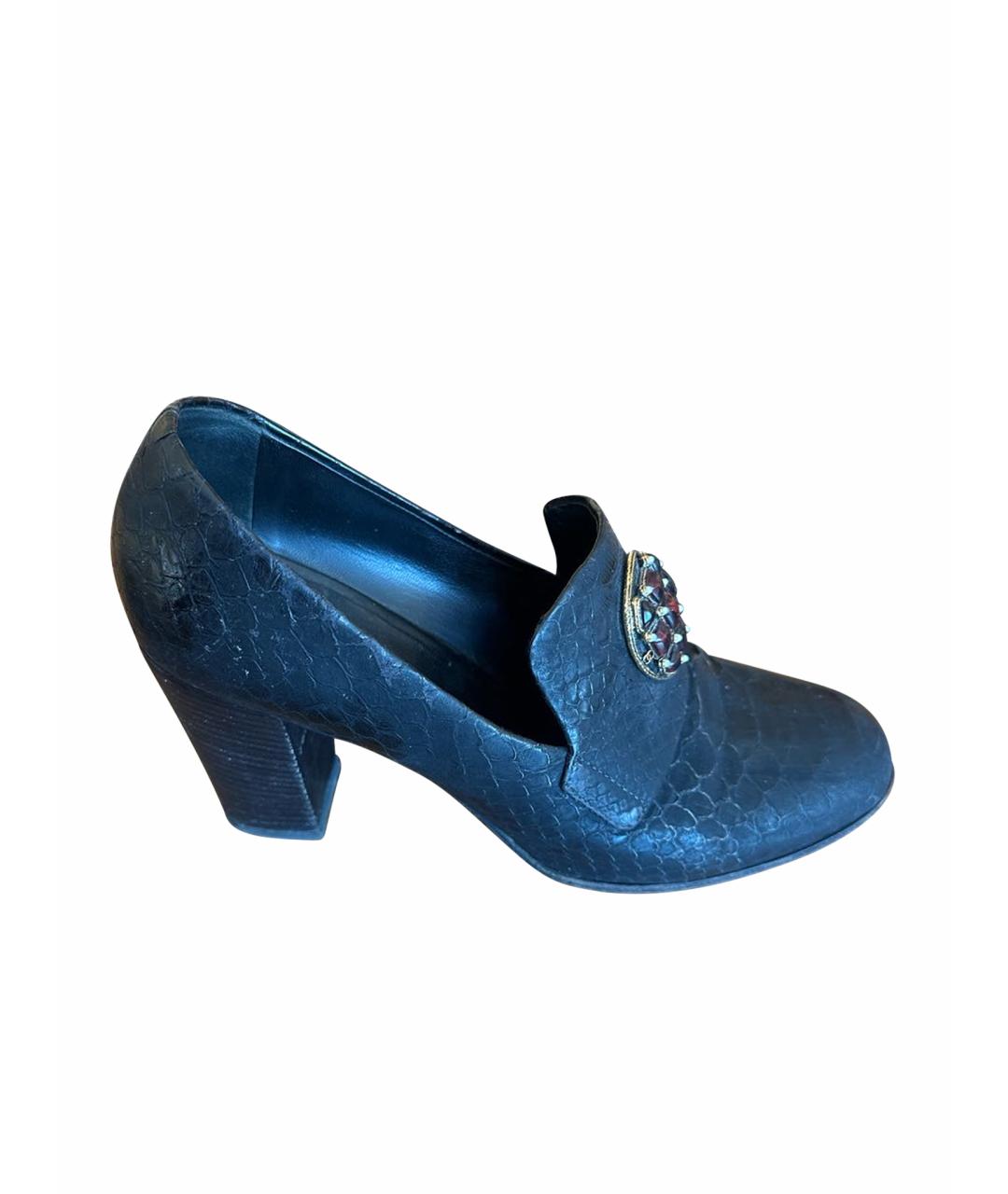 CHANEL Черные туфли из экзотической кожи, фото 1