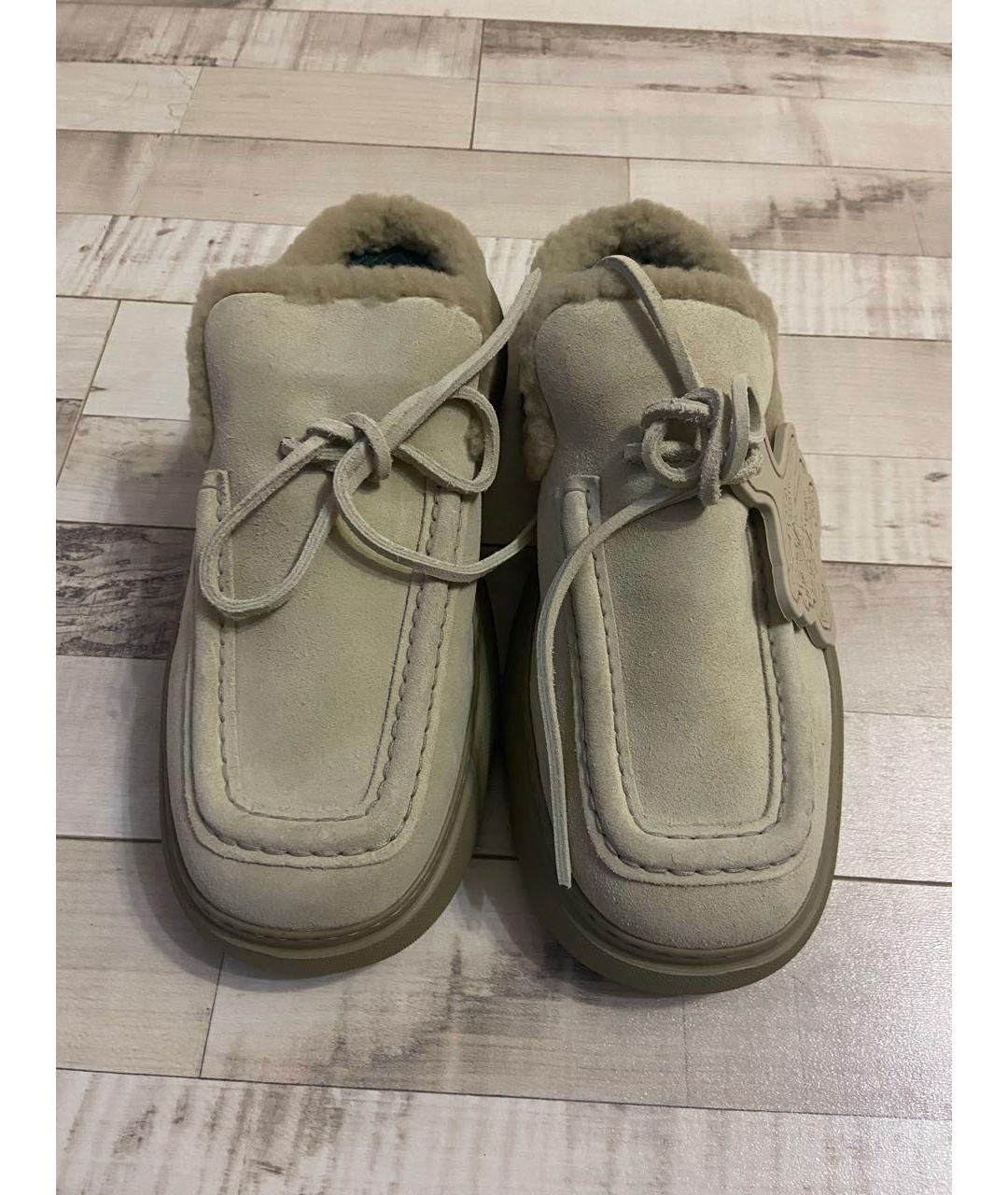 BURBERRY Бежевые замшевые мокасины, фото 2