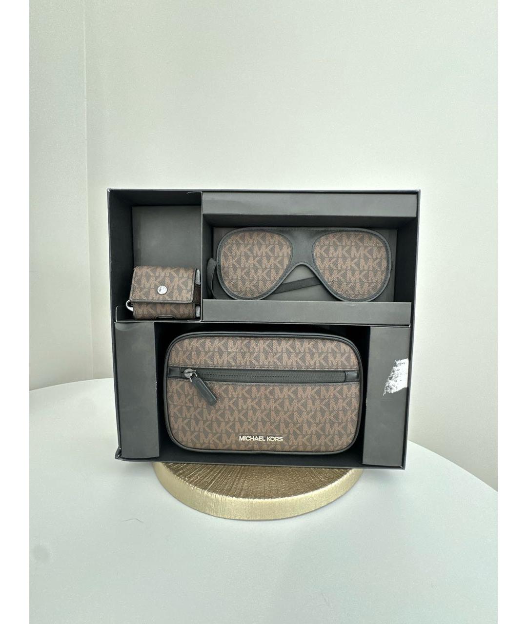 MICHAEL KORS Коричневая косметичка, фото 4