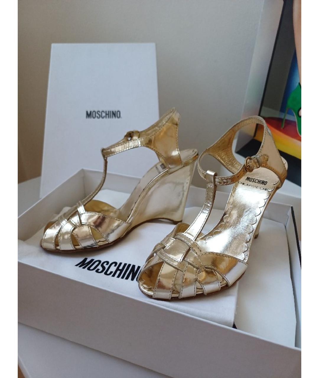 MOSCHINO Золотые кожаные туфли, фото 3