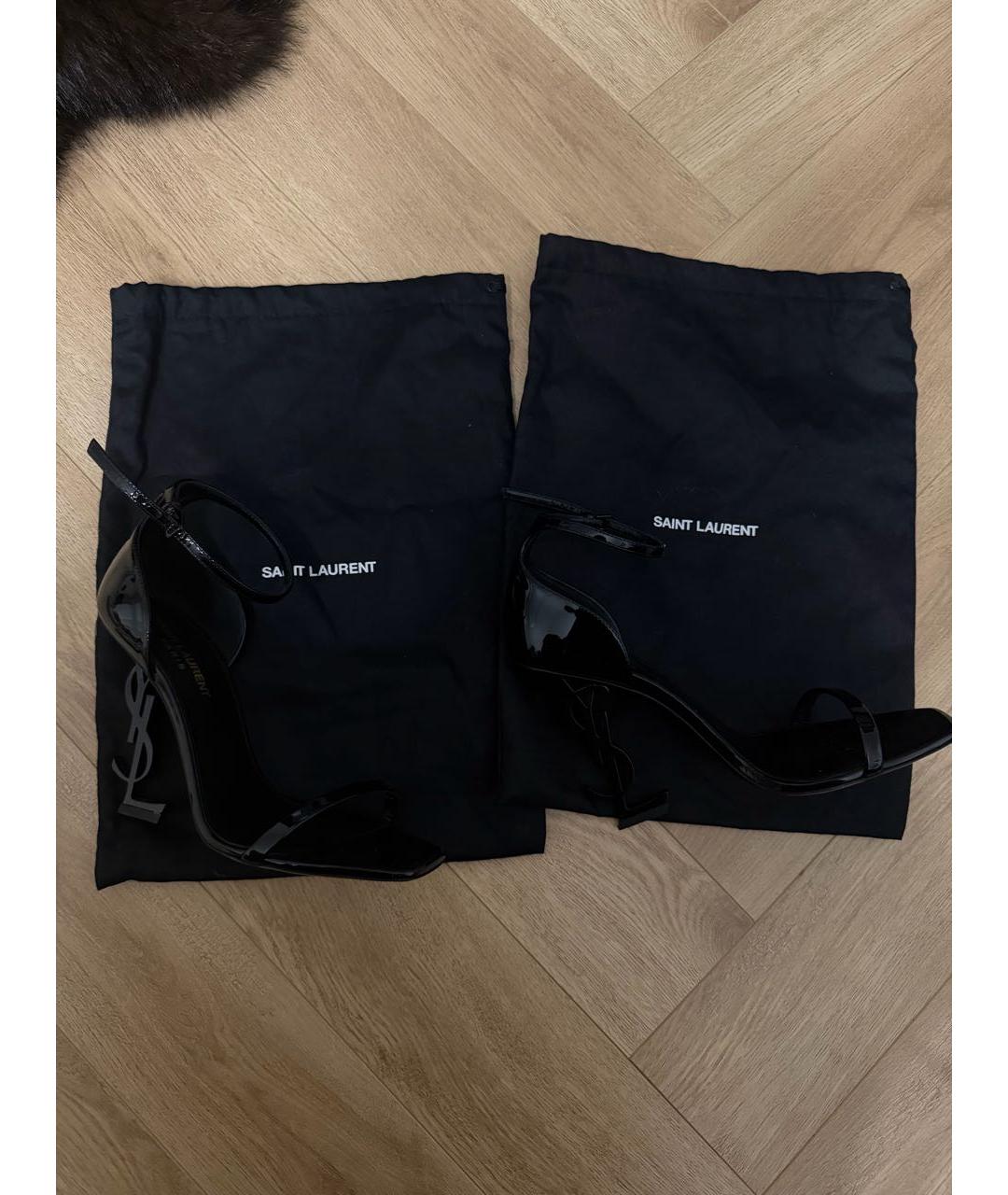 SAINT LAURENT Черные босоножки из лакированной кожи, фото 4