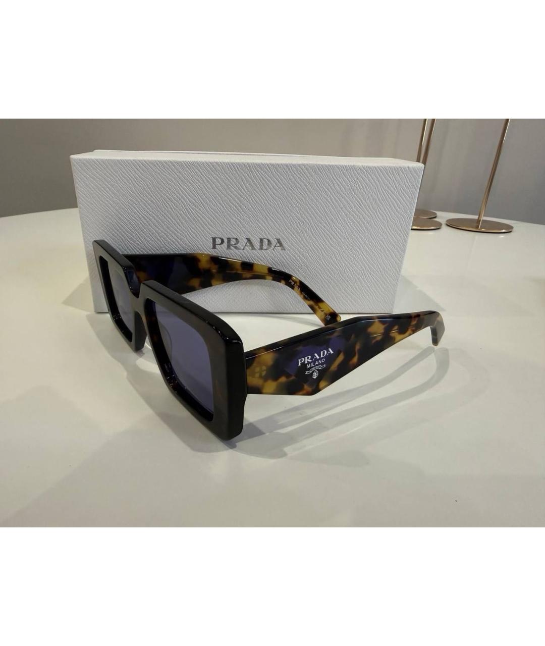 PRADA Коричневые пластиковые солнцезащитные очки, фото 3