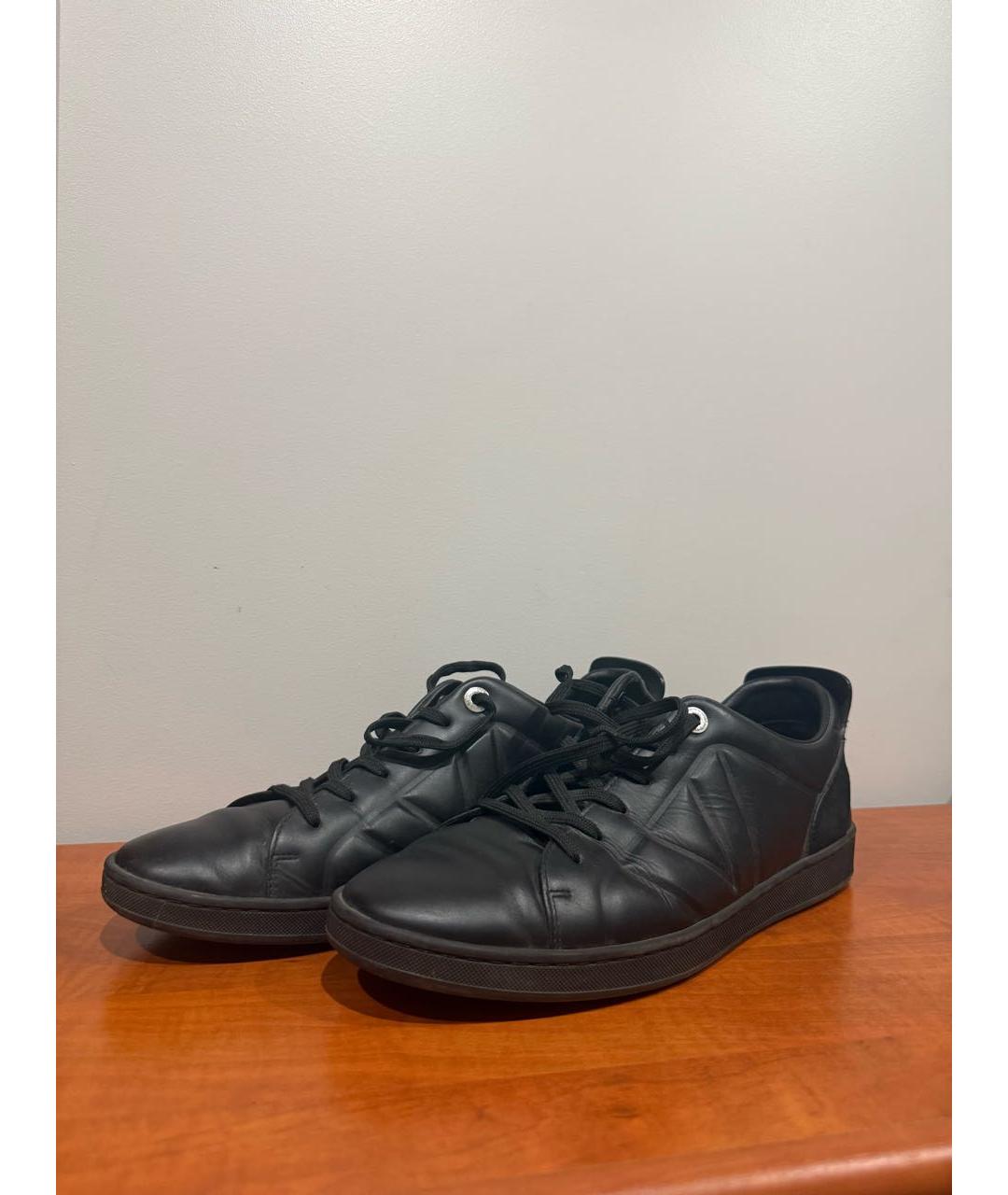LOUIS VUITTON Черные кожаные низкие кроссовки / кеды, фото 3