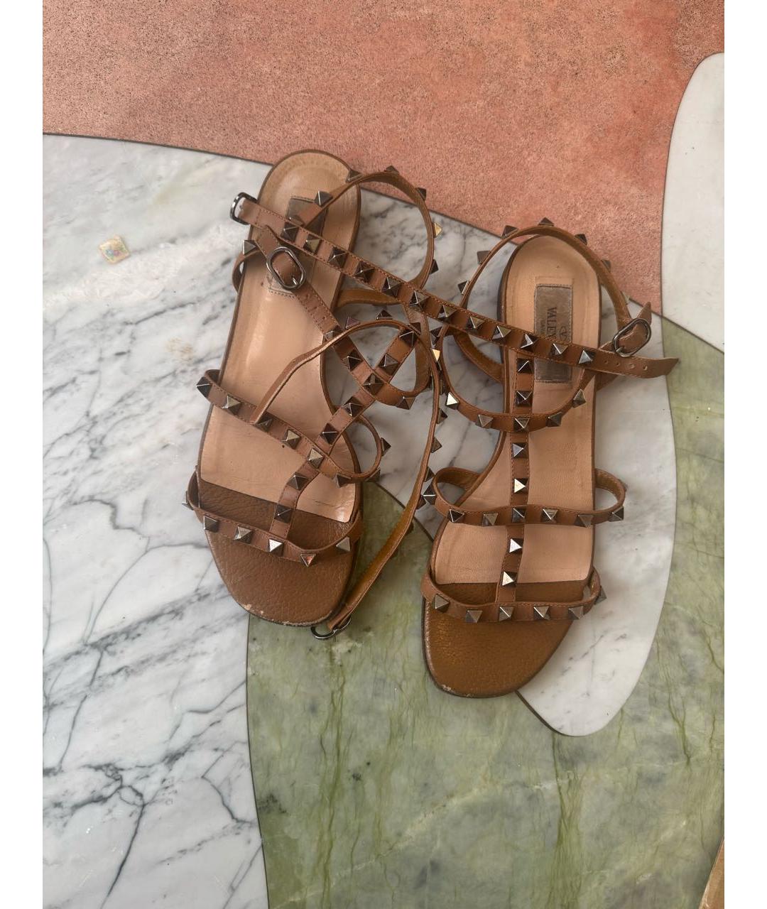 VALENTINO Коричневые кожаные босоножки, фото 3