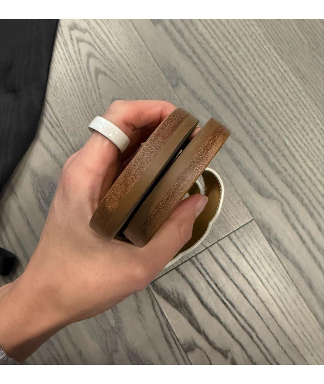 CELINE Белые кожаные сандалии, фото 4