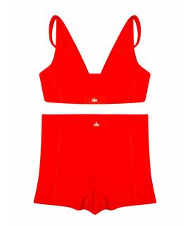 ALO YOGA Спортивные костюмы