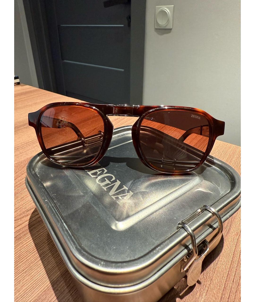ZEGNA Бордовые пластиковые солнцезащитные очки, фото 2