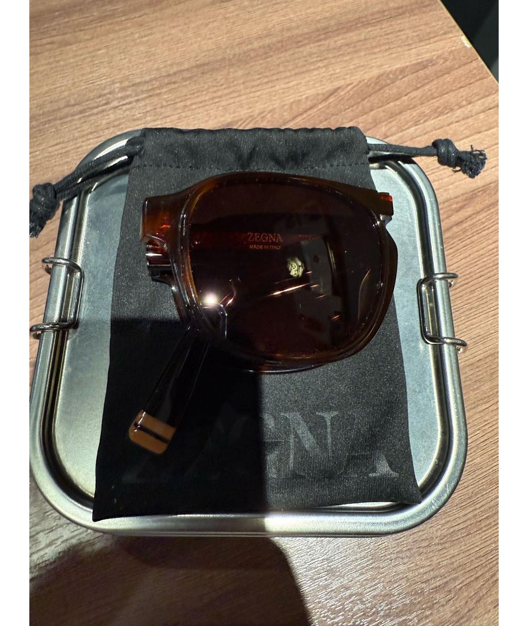 ZEGNA Бордовые пластиковые солнцезащитные очки, фото 5