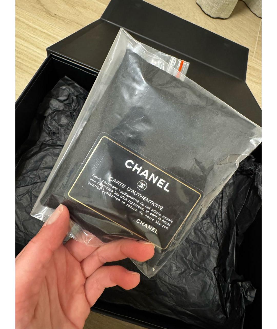 CHANEL Черная кожаная сумка через плечо, фото 6