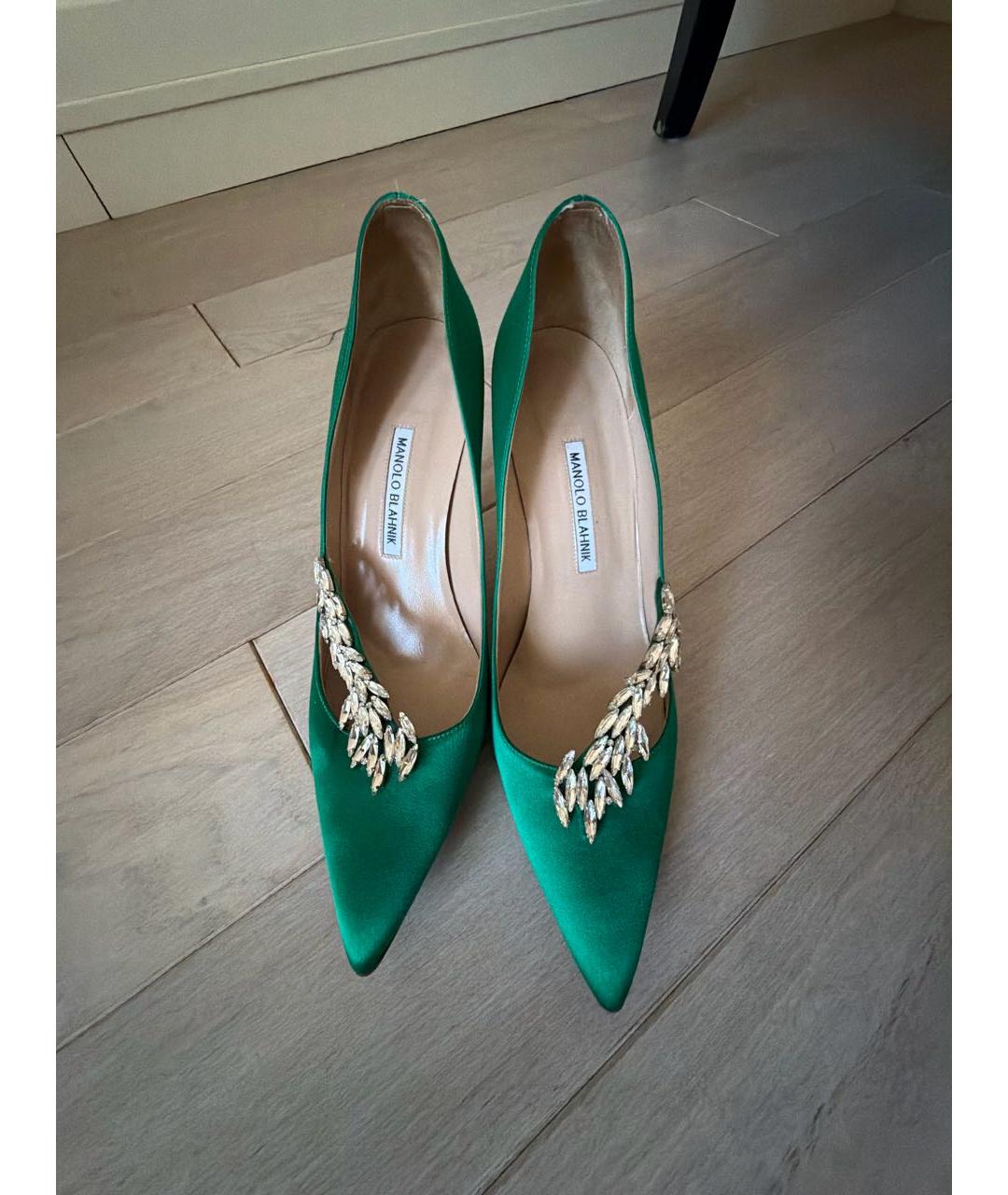 MANOLO BLAHNIK Зеленые текстильные туфли, фото 2