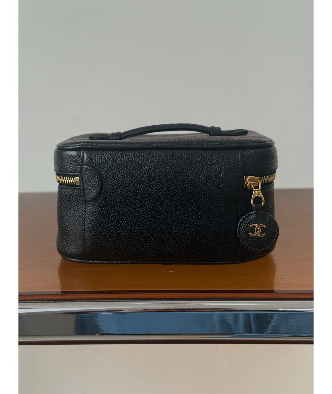 CHANEL Черная кожаная сумка с короткими ручками, фото 2