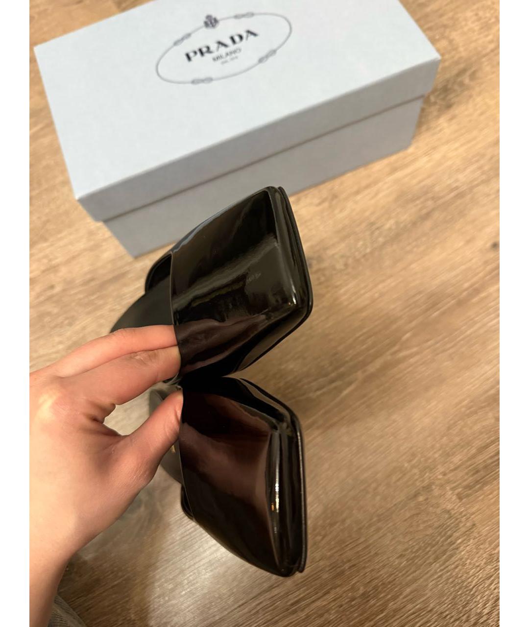 PRADA Черные мюли из лакированной кожи, фото 6