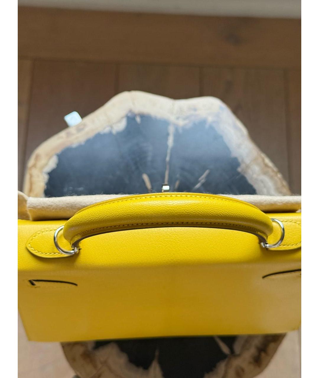 HERMES Желтая кожаная сумка с короткими ручками, фото 8