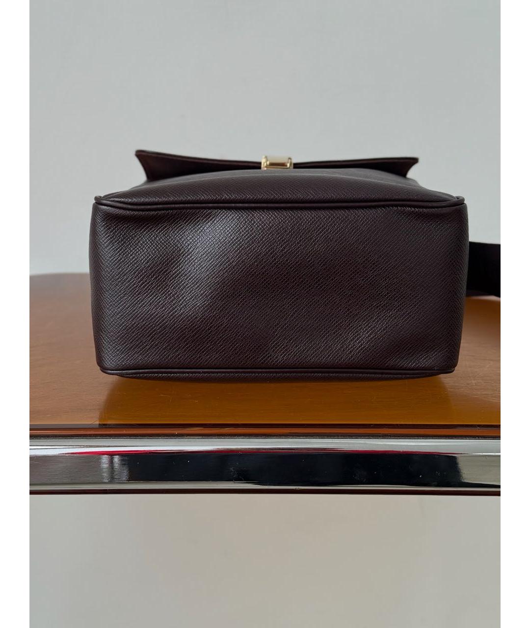 LOUIS VUITTON Бордовая кожаная сумка на плечо, фото 4