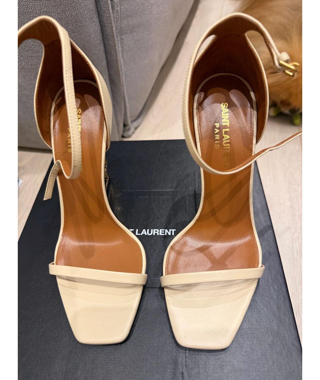 SAINT LAURENT Бежевые кожаные босоножки, фото 2