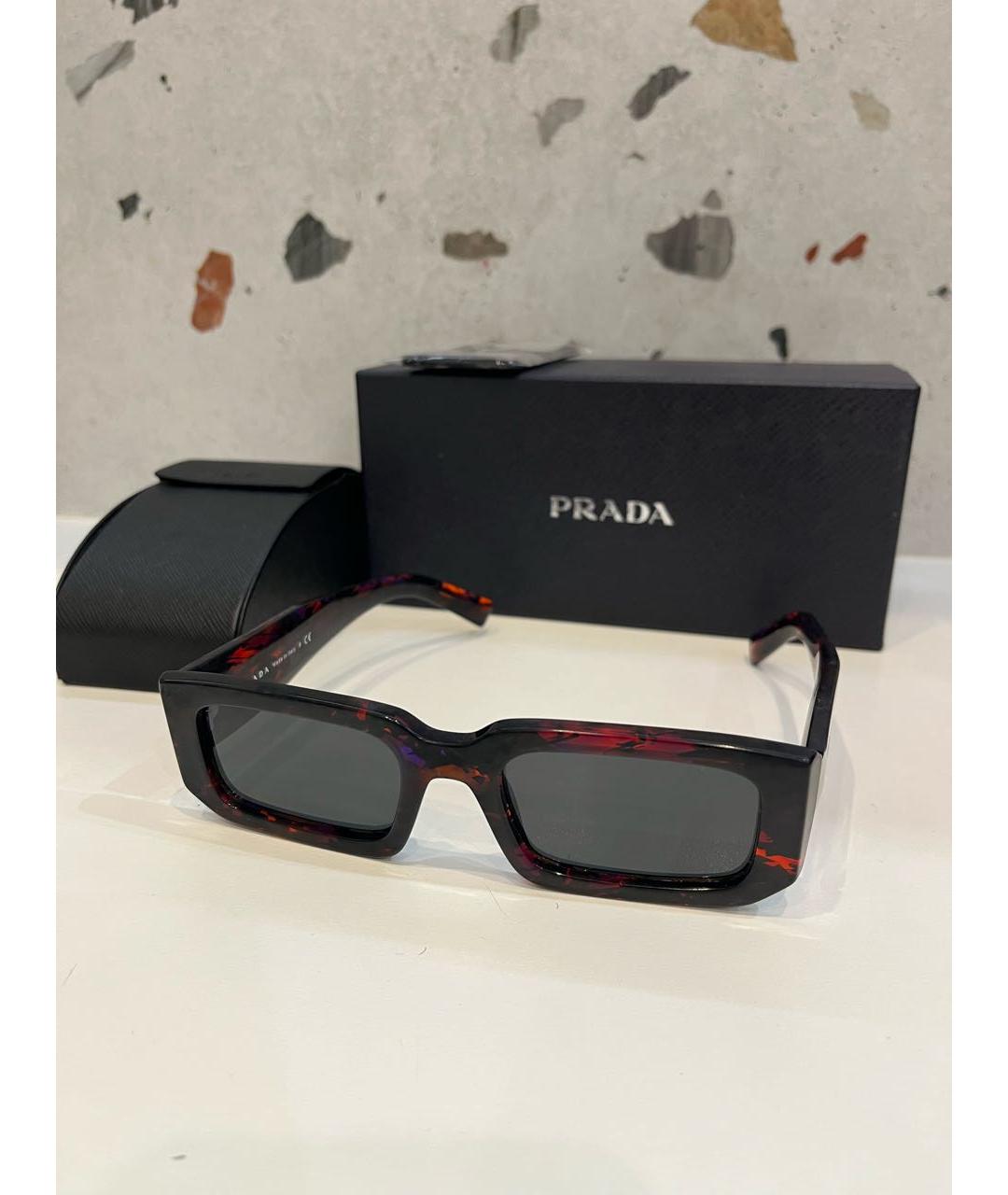 PRADA Черные пластиковые солнцезащитные очки, фото 9