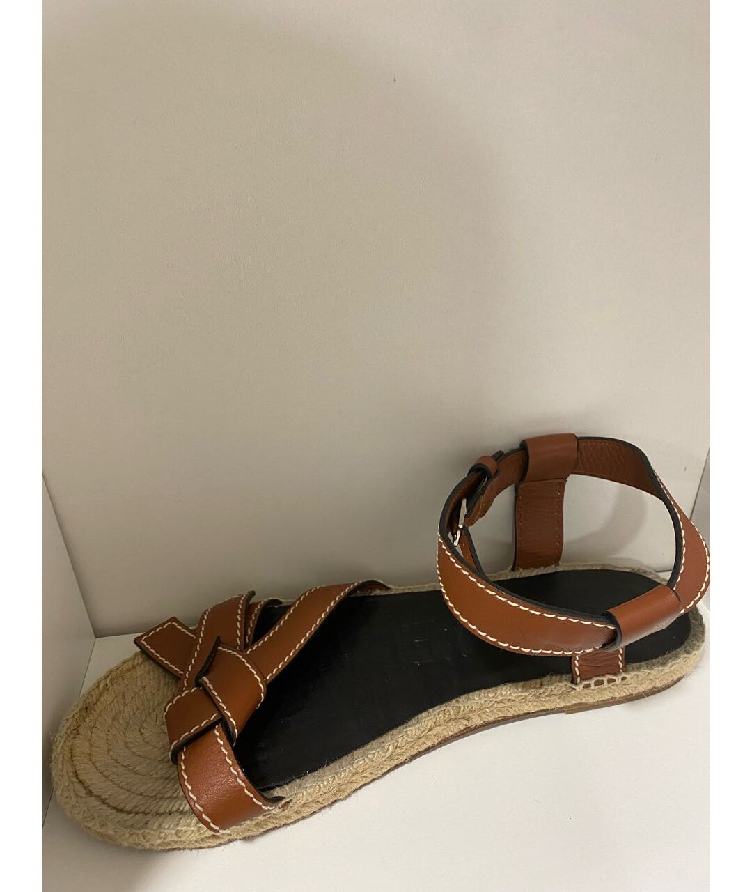 LOEWE Коричневые кожаные сандалии, фото 4