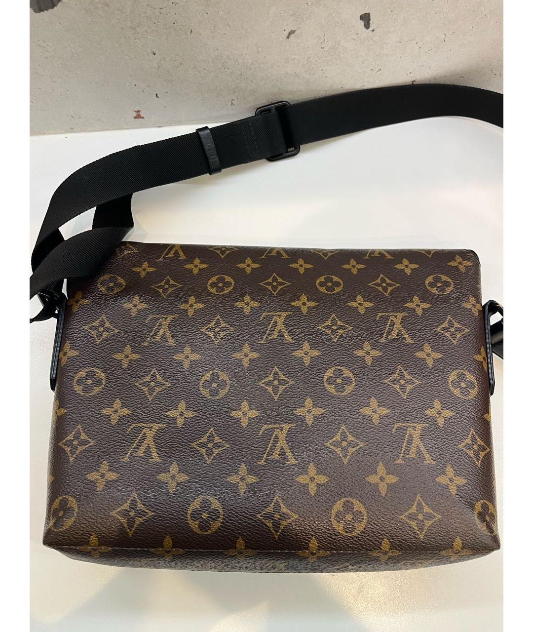 LOUIS VUITTON Коричневая кожаная сумка на плечо, фото 3