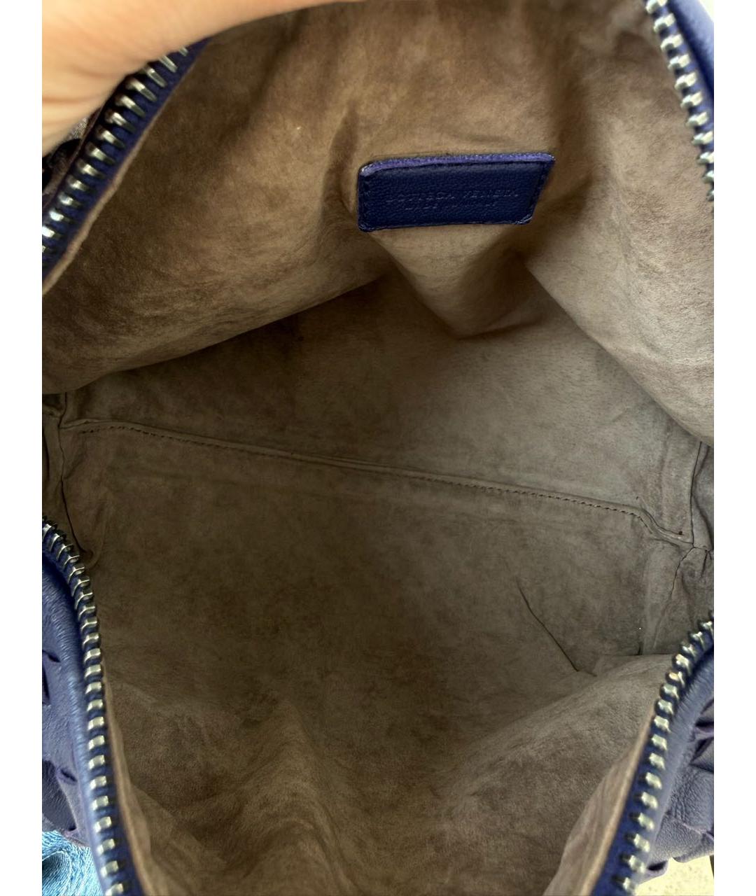 BOTTEGA VENETA Темно-синяя кожаная сумка с короткими ручками, фото 8