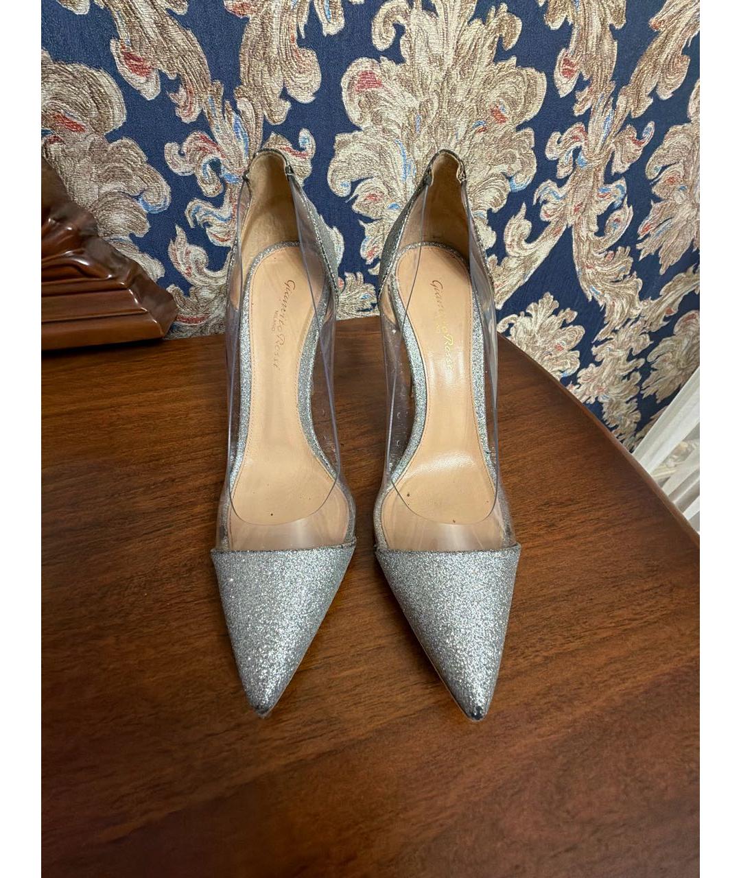 GIANVITO ROSSI Серебряные замшевые туфли, фото 2