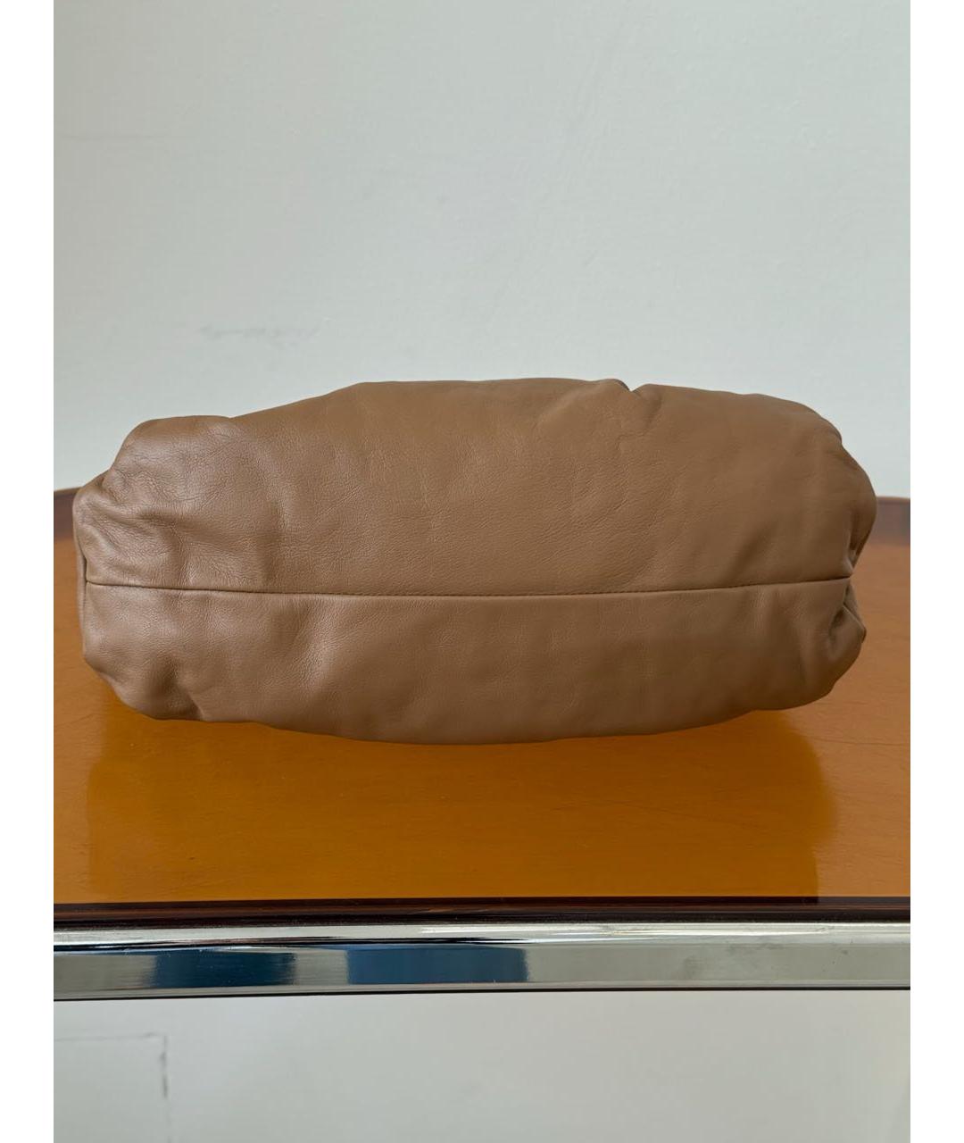 BOTTEGA VENETA Коричневая кожаная сумка с короткими ручками, фото 5