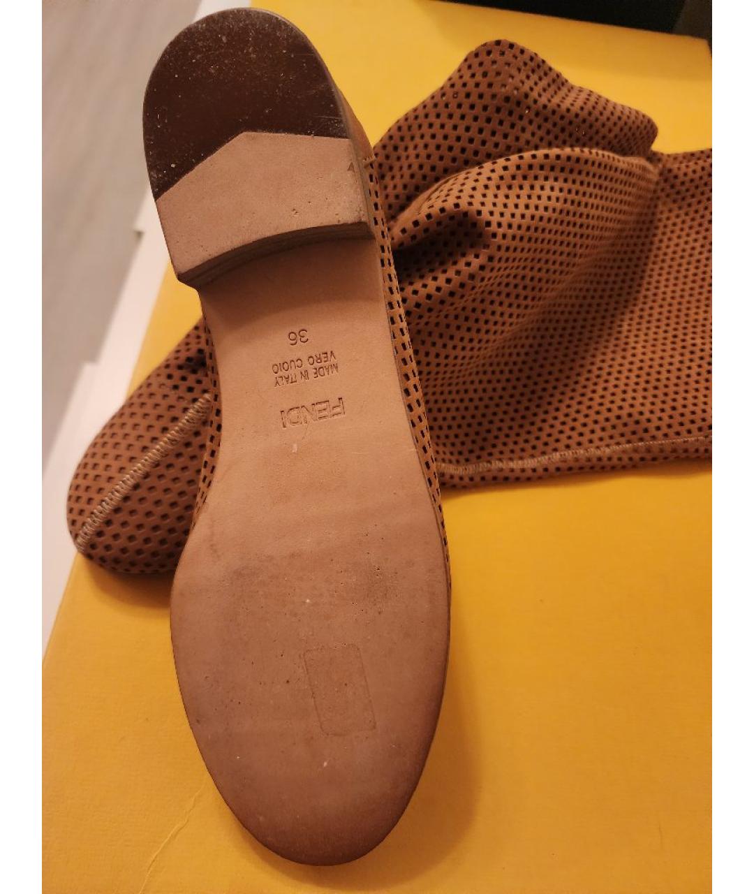 FENDI Коричневые замшевые сапоги, фото 4