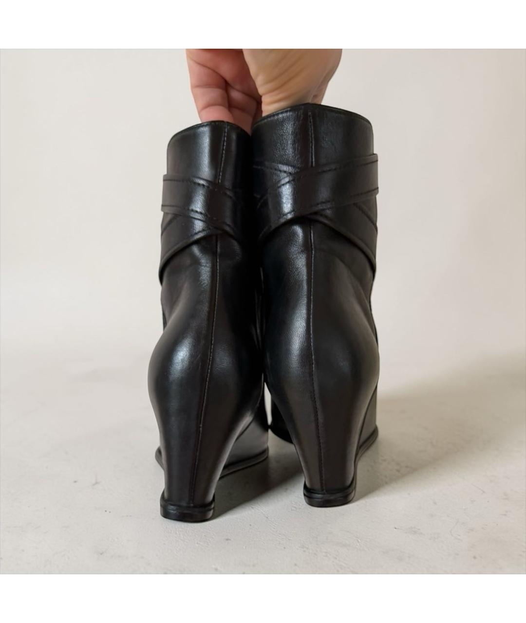 STUART WEITZMAN Черные кожаные полусапоги, фото 4