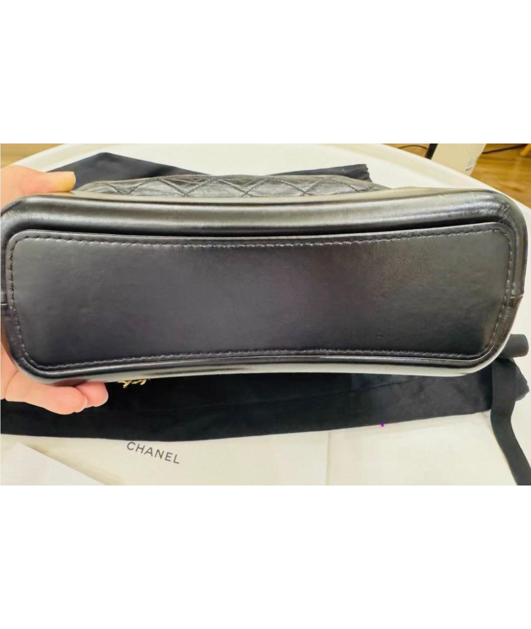 CHANEL Черная кожаная сумка через плечо, фото 3