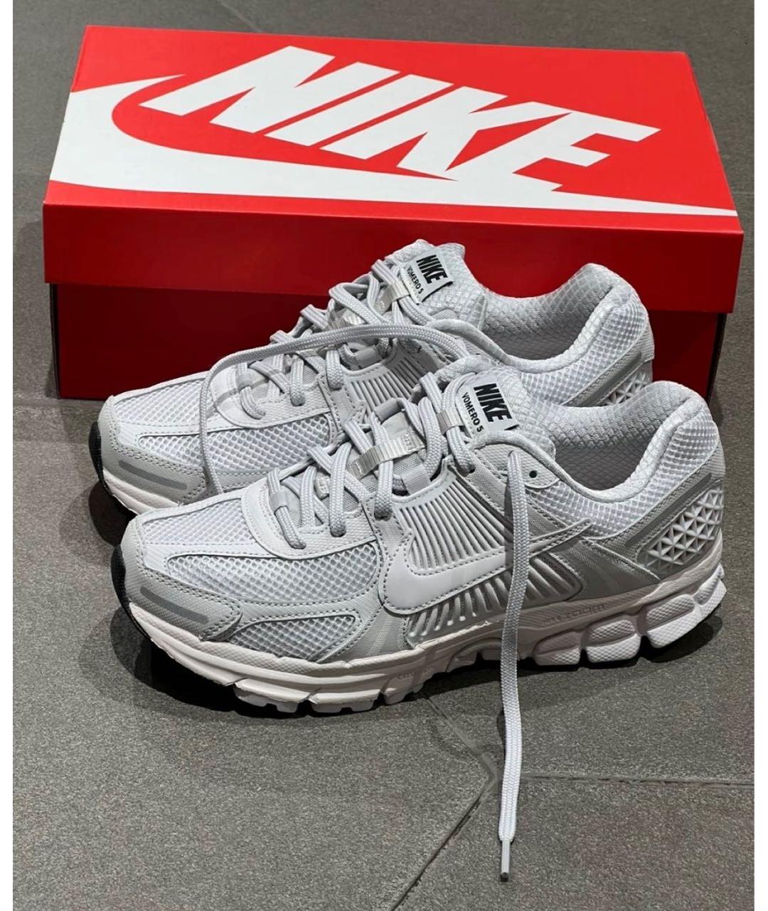 NIKE Серые кроссовки, фото 2