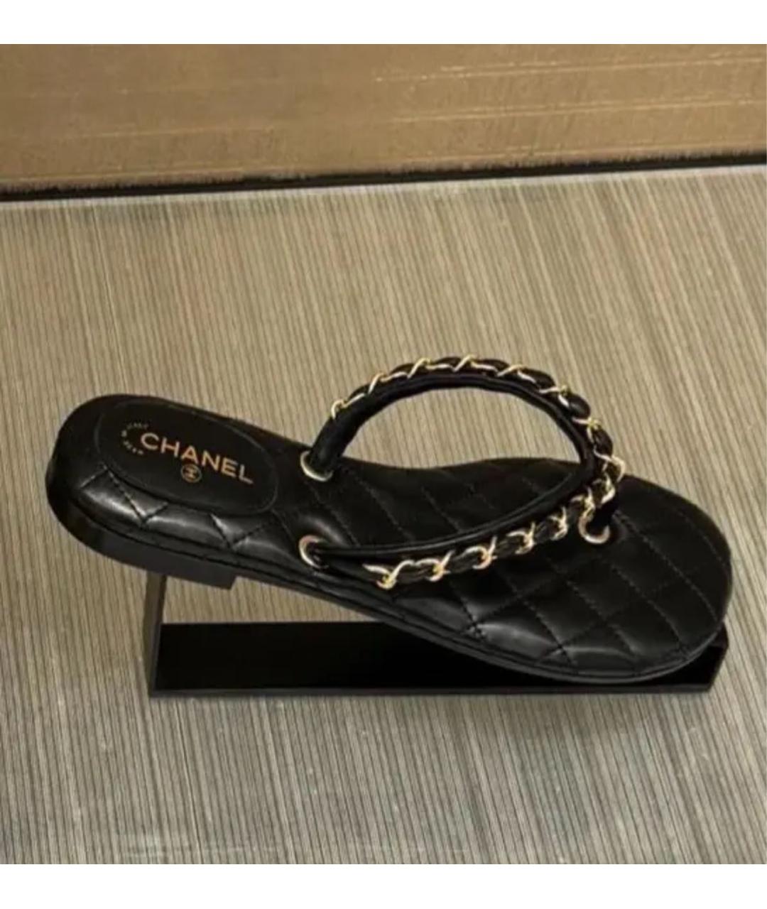 CHANEL Черные кожаные шлепанцы, фото 2