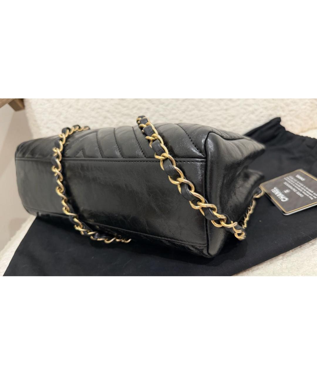 CHANEL Черная кожаная сумка через плечо, фото 4