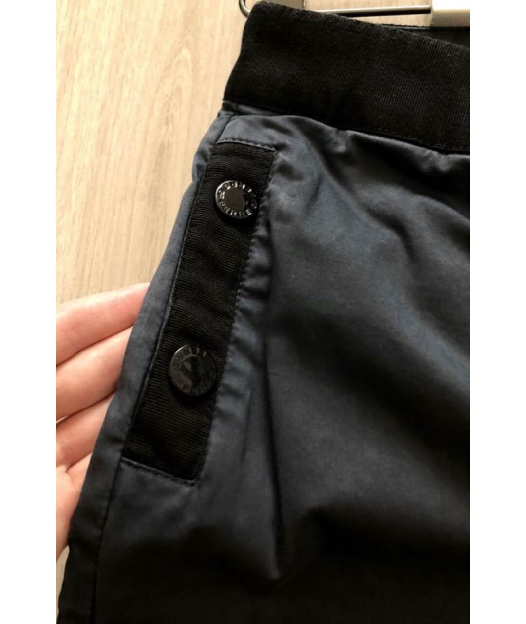 GIANFRANCO FERRE Черные хлопко-эластановые прямые брюки, фото 5